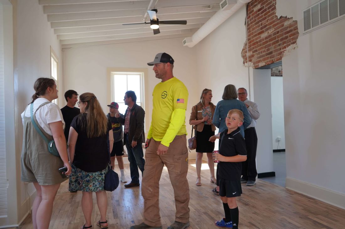 Artspace Feed & Grain