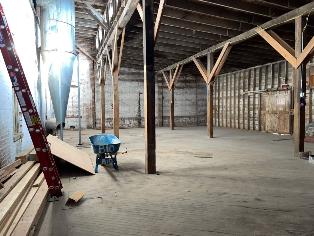 Artspace Feed & Grain