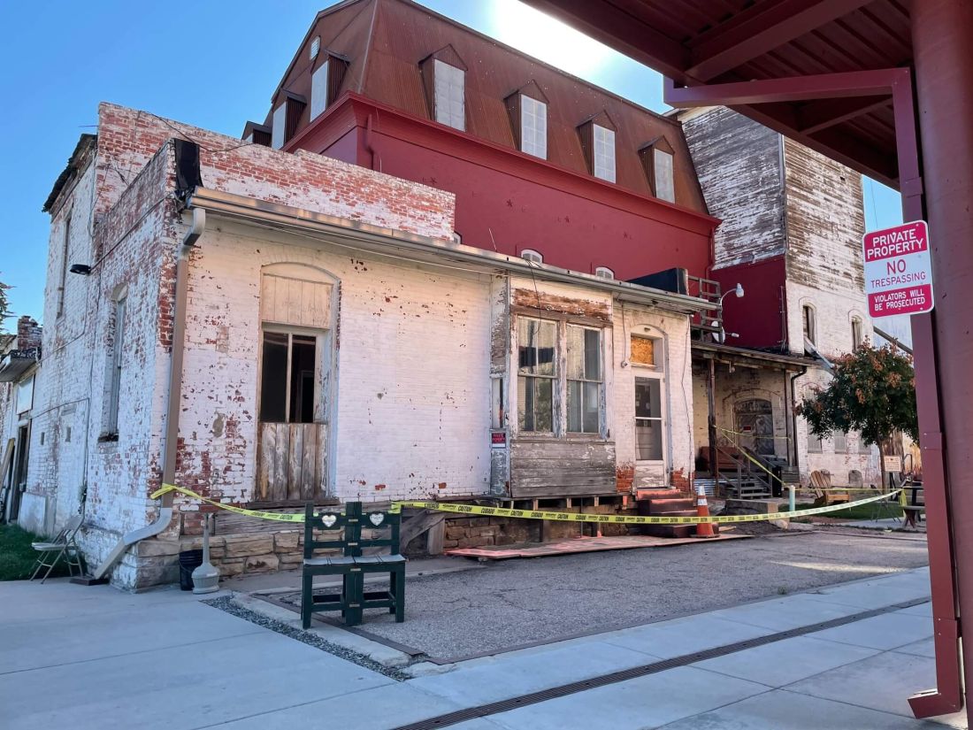 Artspace Feed & Grain
