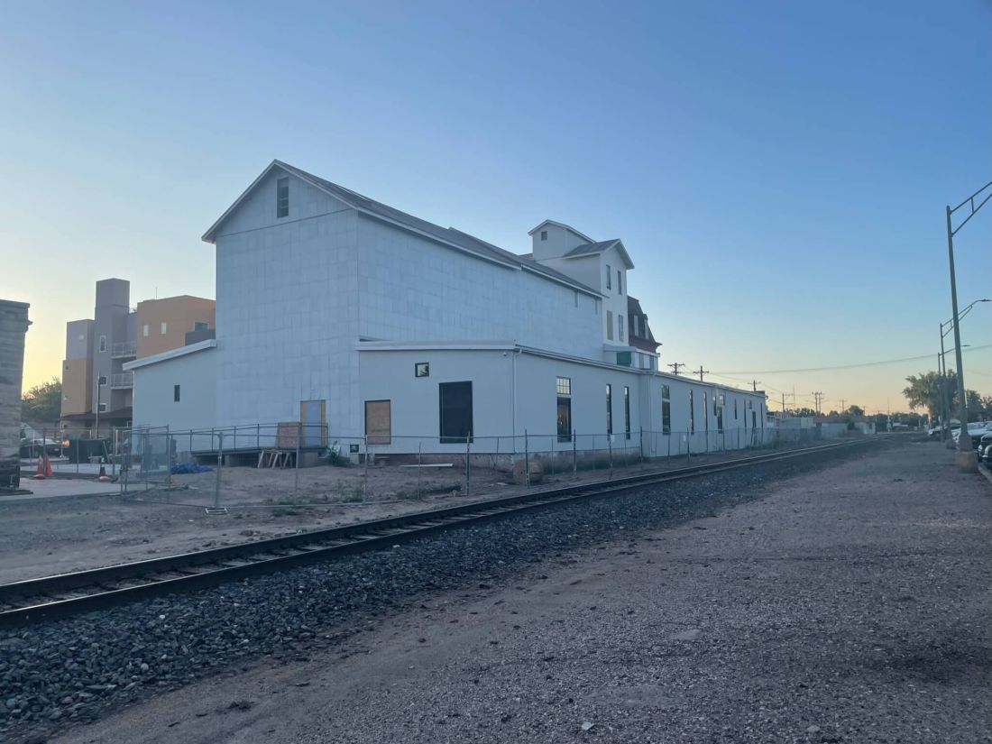 Artspace Feed & Grain